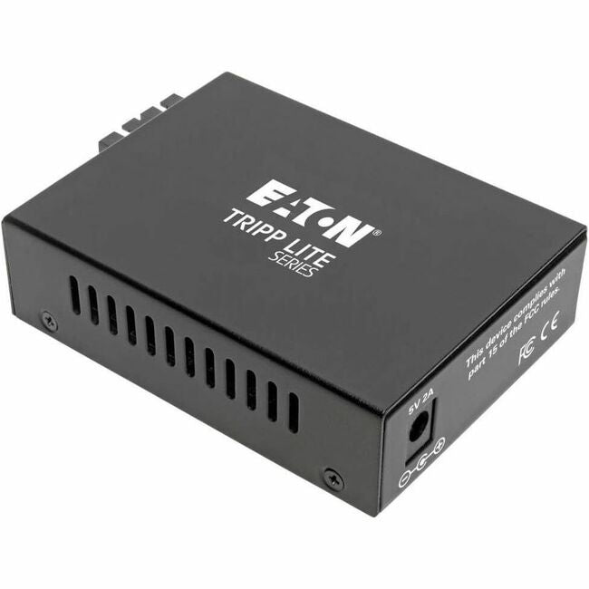 Eaton N785-INT-SC-SM gigabit singlemode fiber to Ethernet media converter with SC connector, 1310 nm, 20 km range.